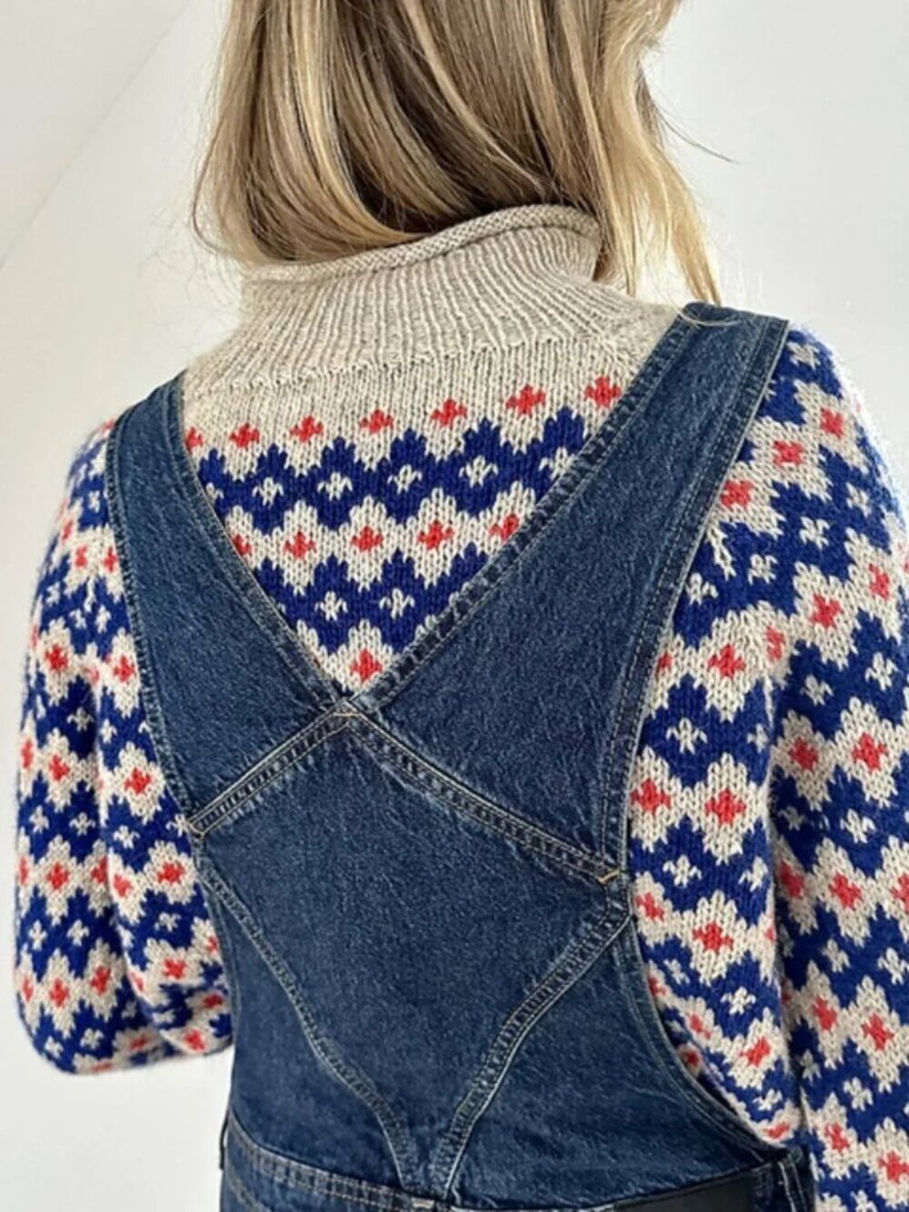High Neck Patterned Cozy Pullover Sweater - Picture 6 of 6